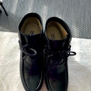 Micheal Kors 7.5 Black Boots.